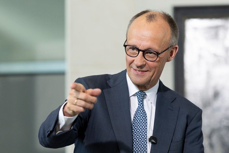 Прем’єр Чехії запропонував кандидатуру Мерца на роль переговірника з РФ
