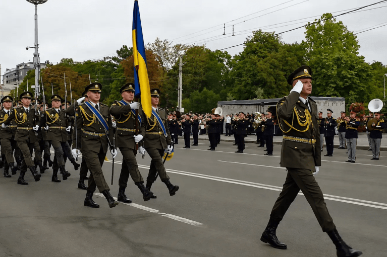 Украинские военные приняли участие в параде ко Дню Независимости Молдовы