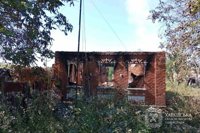 Двое погибших и 20 раненых: враг накануне обстрелял 24 населенных пункта Харьковщины