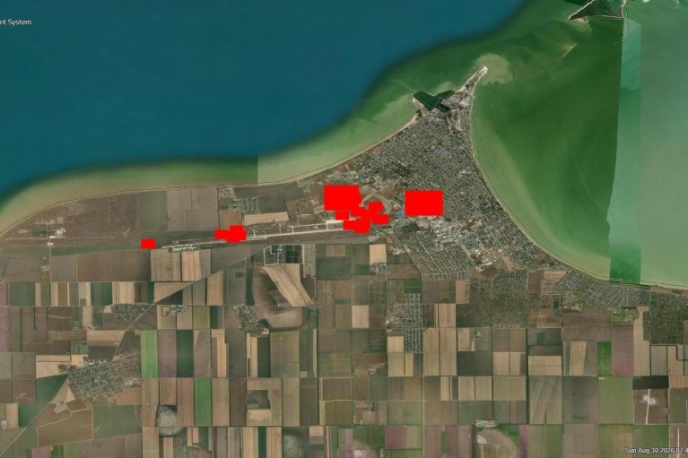 Снова горит российский аэродром в Ейске