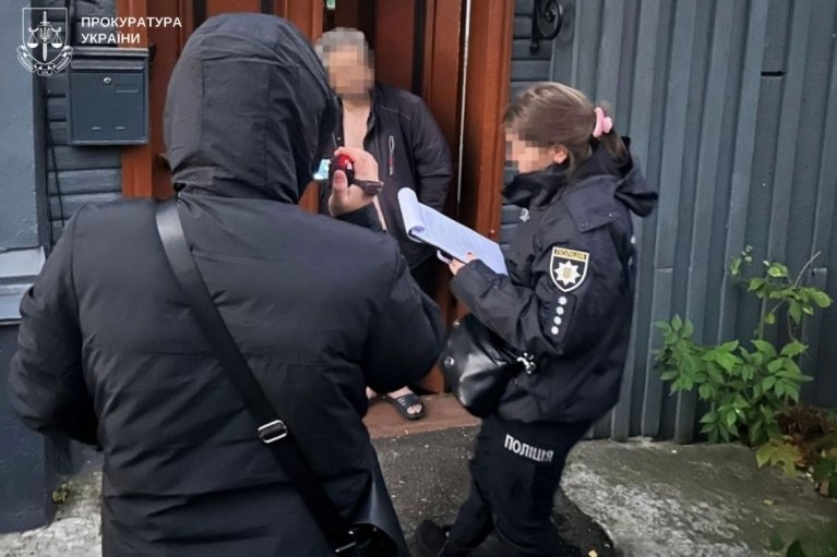 Преподаватель вокала из Полтавы получил пожизненный срок за изнасилование детей