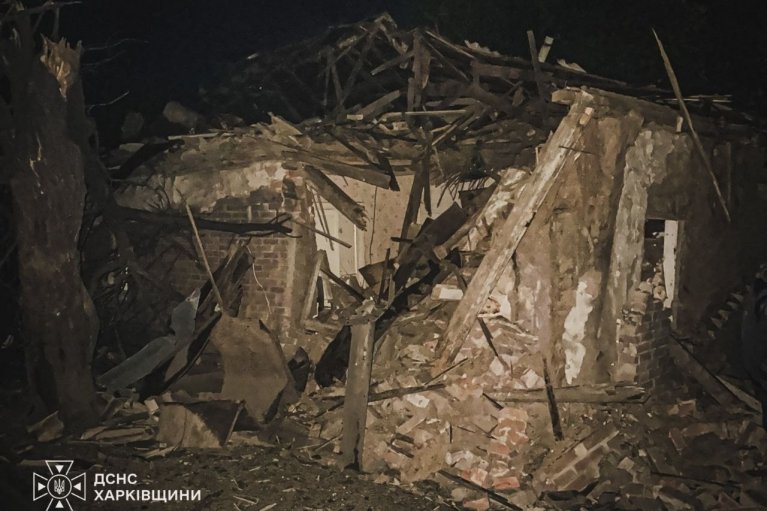 В результате массированной атаки в Лозовой на Харьковщине погиб человек, есть раненые