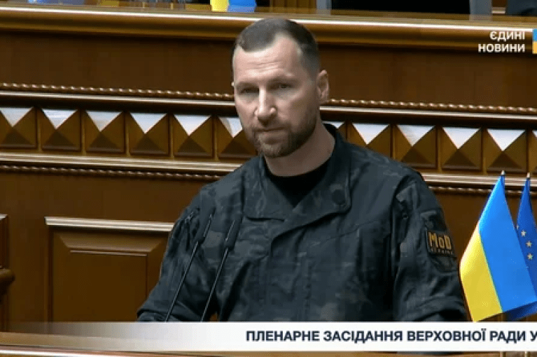Рада назначила Хмару главой Минобороны