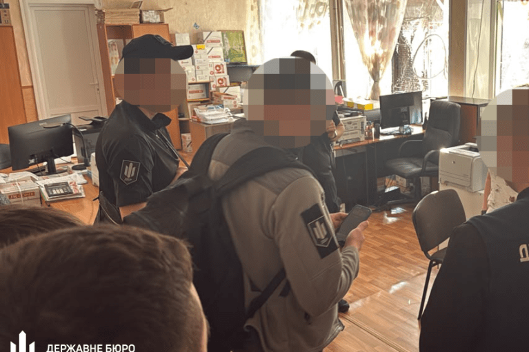 ДБР затримало керівника поліції, якого підозрюють в систематичних поборах з підлеглих (ФОТО, ВІДЕО)