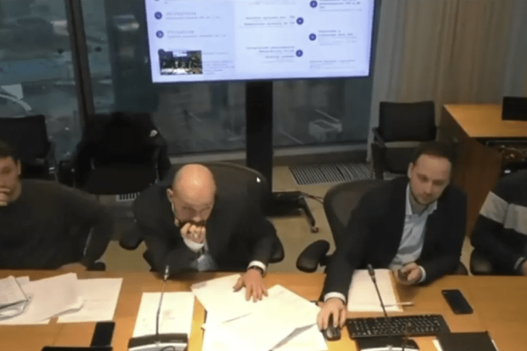 "Закрита" нарада Мінпромторгу РФ щодо дронів отримала продовження: ЗМІ повідомили про затримання посадовців