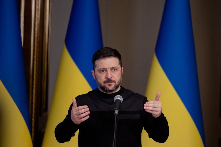 Кремль встановив армії новий дедлайн по захопленню Донеччини, - Зеленський