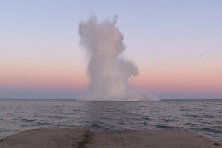 В Коблево Николаевской области в море раздался взрыв. Есть жертва