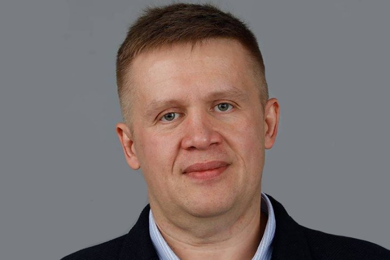 Активист Олег Чеславский накопил долгов на коммуналку на сотни тысяч, и вводит в заблуждение суд, чтобы их не платить, — СМИ