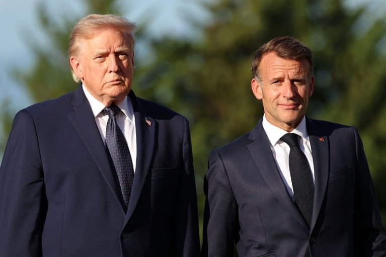 Макрон: Трамп призвал быть жестче с Россией, Украина должна вернуть территории