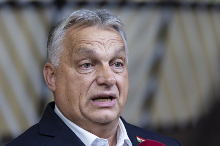 Адвокат инкассаторов Сбербанка требует арестовать Орбана