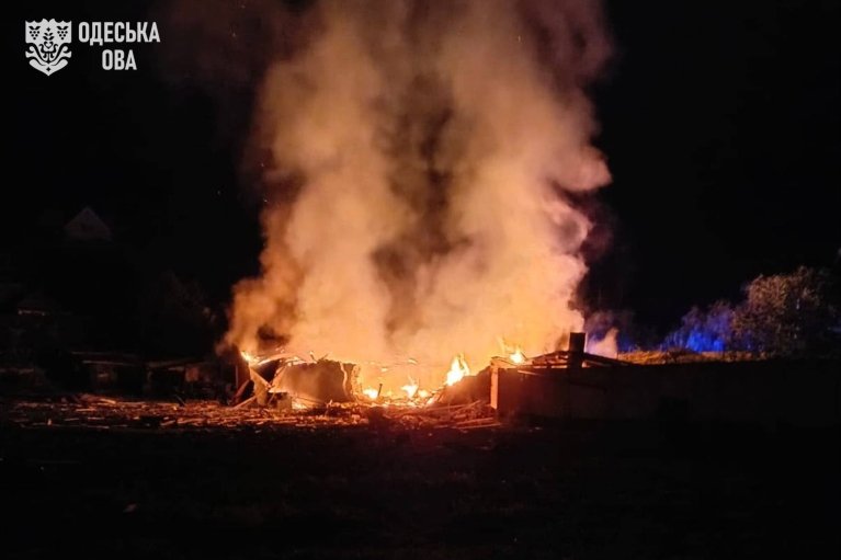 Росіяни атакували Одещину дронами та ракетами: серед поранених дитина