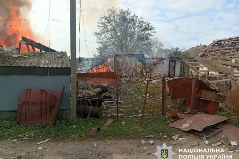 В результате дроновой атаки на Черниговщину ранены, среди них — ребенок (ФОТО)
