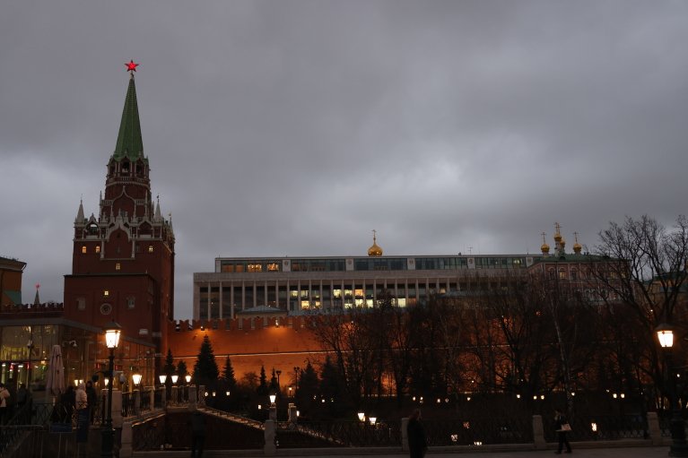 В Кремле прокомментировали ультиматум Зеленского в Беларусь