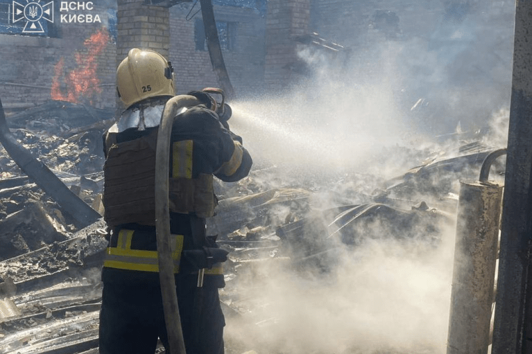 За день росіяни вже запустили по Україні понад 220 дронів, — Повітряні сили