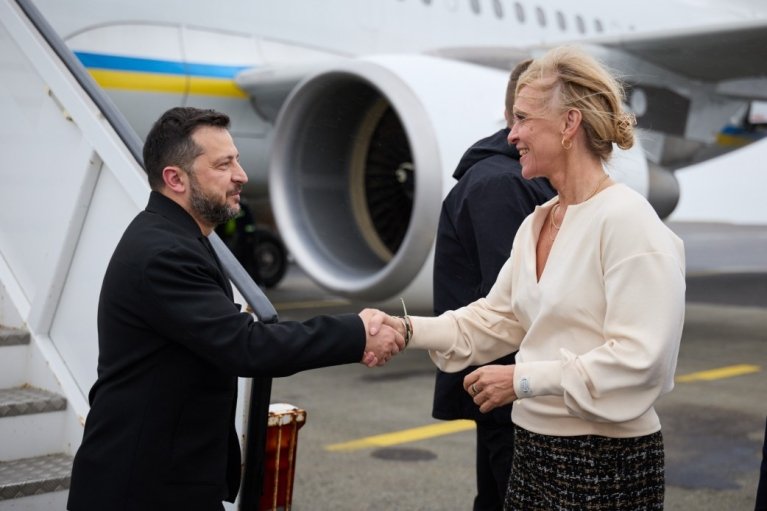 Зеленський зустрівся з главою МЗС Ісландії: про що говорили