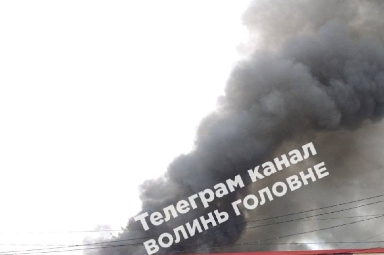 В Луцьку - приліт по гуртовому магазину. Багато поранених, є важкі