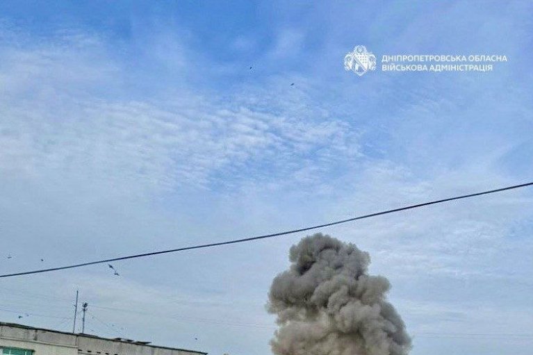 Россияне ударили по Павлограду, ранен подросток