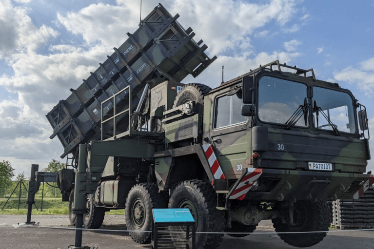 Украина сможет производить ракеты до Patriot до конца 2026 года, — Зеленский