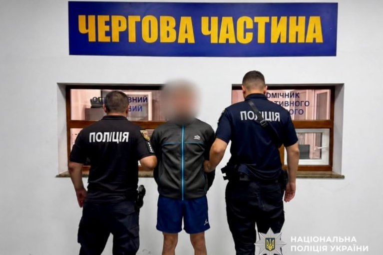 Стрельба возле ТЦК в Одессе: ранены четверо работников, подозреваемого задержали