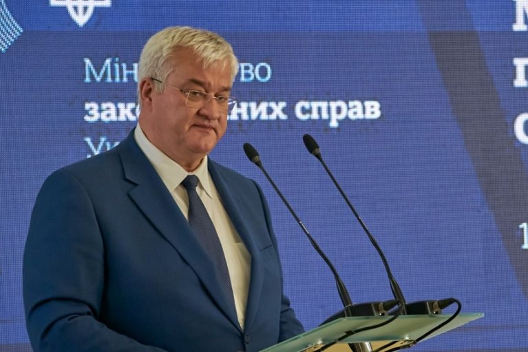 Сибига призвал создать новый международный механизм для освобождения заложников