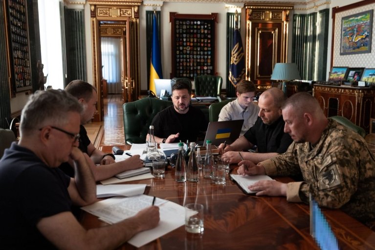 Эмираты могут помочь Украине в Черноморском регионе: Зеленский поговорил с президентом ОАЭ