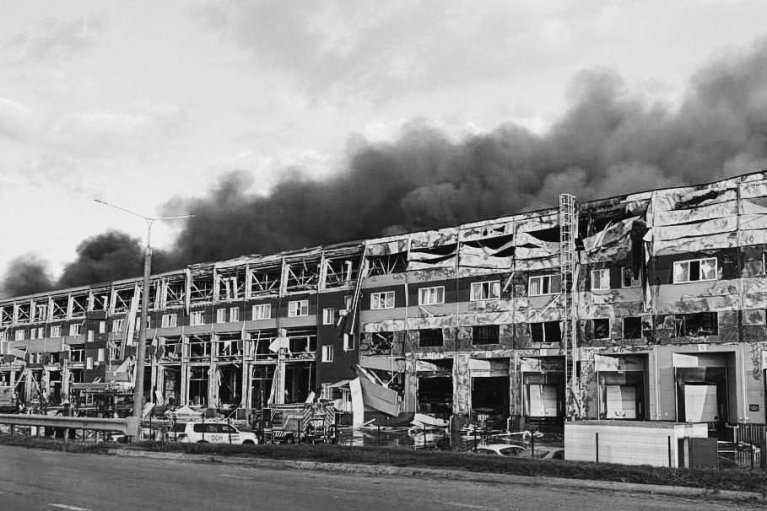 Під час нічної атаки на Україну знищено склад видавництва "Книголав"