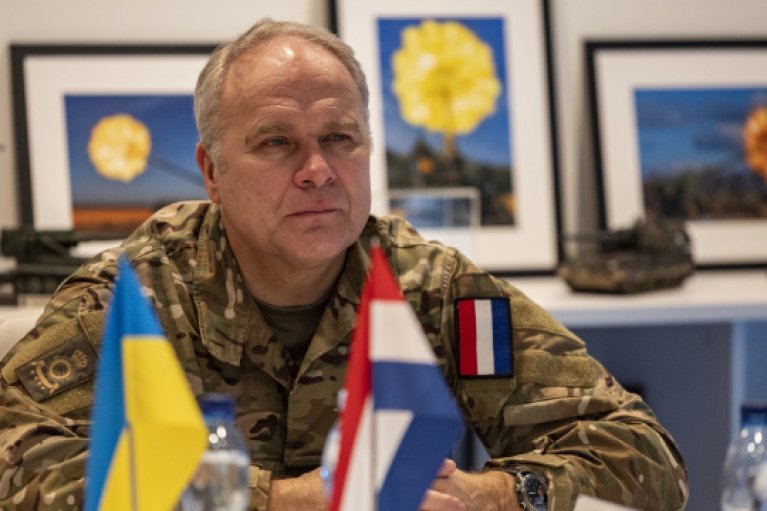 В Нідерландах закликали якнайшвидше навчитися війні майбутнього