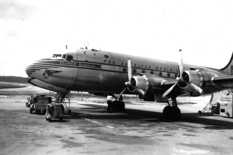 На дне Атлантического океана нашли самолет Pan American, который исчез 74 года назад