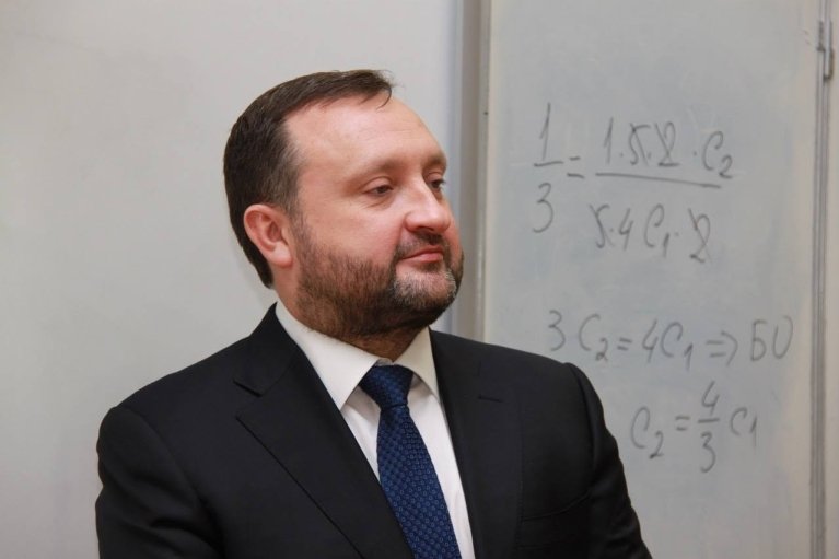 Арбузов в Думе. Зачем это Медведчуку?