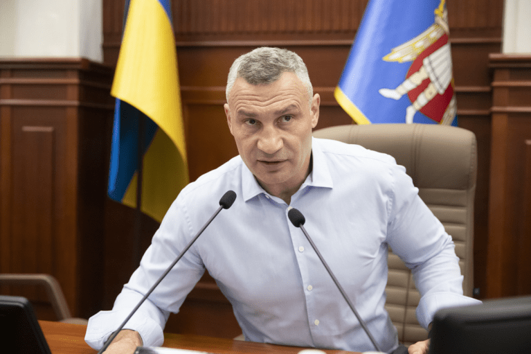 Кличко: Киеву придется самому строить резервную систему теплоснабжения, переданные государству средства возвращаются городу