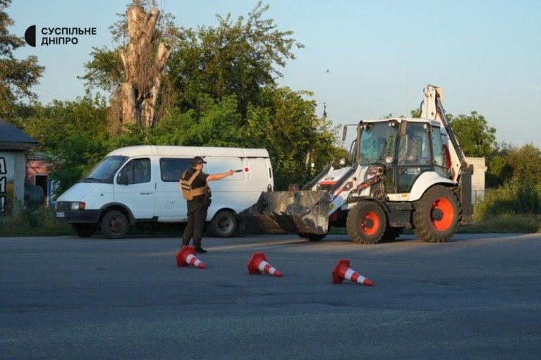 У Піщанці на Дніпропетровщині стався вибух. В ОВА називають це військовим злочином