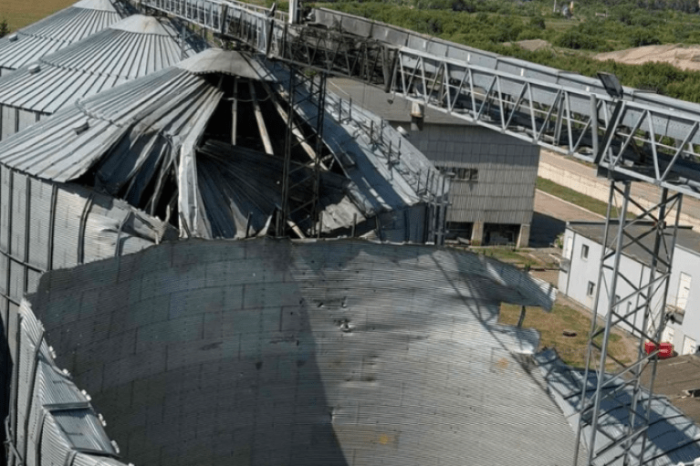 Ukrlandfarming Grain Elevator in Sumy Region Severely Damaged in Enemy Missile Strike; Employee Injured