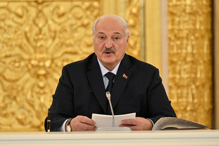 "Возможно, я где-то и переборщил": Лукашенко извинился перед Зеленским