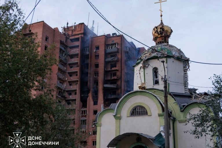 У Краматорську після масованого удару знищено храм, пошкоджені 10 багатоповерхівок