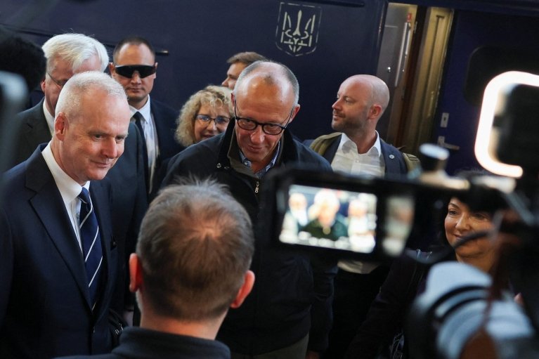 Вы можете и дальше рассчитывать на нашу помощь, — Мерц Украине