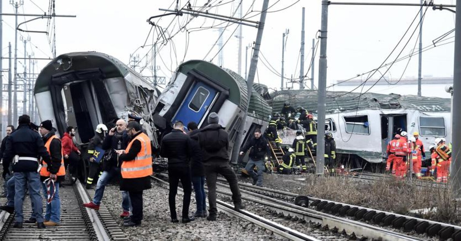 Поезда пошли. Аварийный поезд. Железнодорожная авария в Италии.