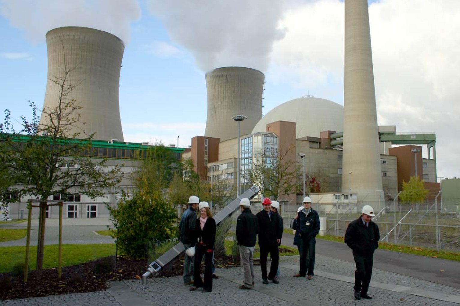 Утечка фрг. АЭС Германии 2022. Ядерная Энергетика Германии атомные электростанции Германии. Атомная электростанция Графенрайнфельд. Harz Германия атомная электростанция.