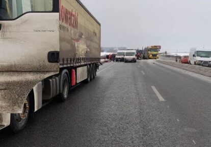 Авария произошла на автодороге Киев-Чернигов