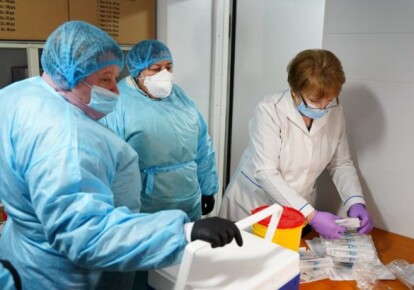 У Вінницьку область привезли вакцину від коронавірусу