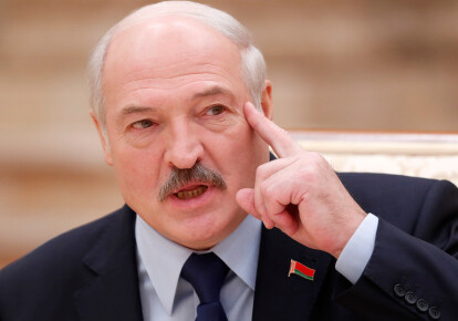 Олександр Лукашенко вважає розміщення сил НАТО в Україні кращим варіантом розвитку подій. Фото: EPA/UPG
