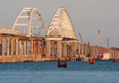 МинВОТ предлагает ввести санкции против 19 компаний из-за Крымского моста.  Фото: most.life