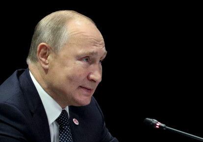 Владимир Путин объявил агрессию российских войск, обстрелявших украинские суда и взявших в плен моряков, "провокацией президента"