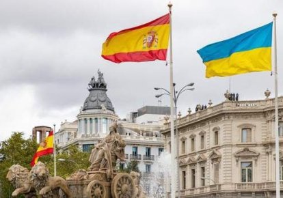 Помощь Испании Украине