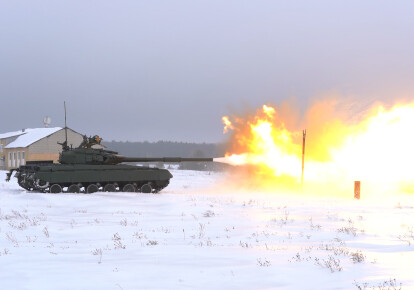 Модернизированный танк Т-64Б