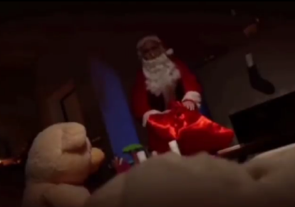 Путін в образі Санта-Клауса