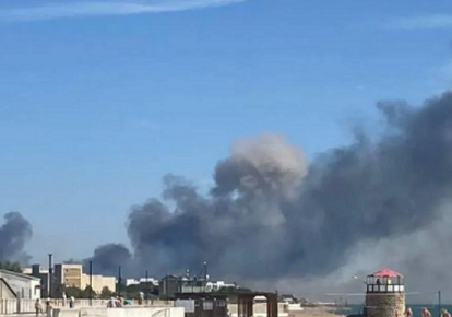 Пожар в районе оккупированной россиянами авиабазы