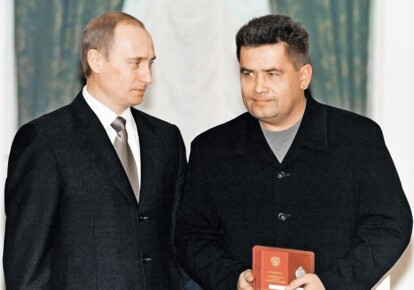 Владимир Путин и лидер "Любэ" Николай Расторгуев