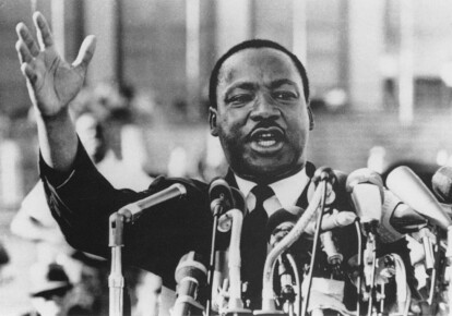 Мартин Лютер Кинг во время выступления, 1960-е