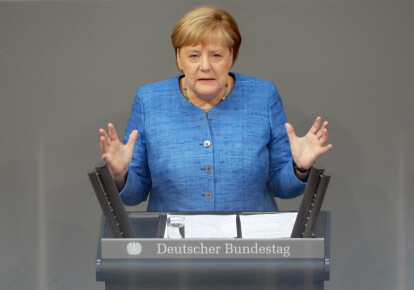 Ангела Меркель Канцлер высоко оценила усилия властей России и Украины, направленные на деэскалацию конфликта между двумя странами. Фото: EPA/UPG