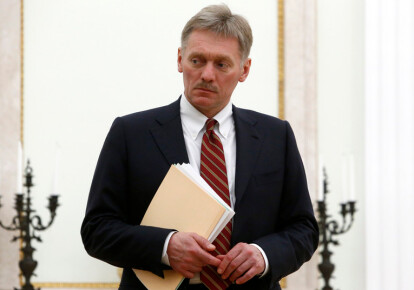 Дмитро Пєсков заявив, що передчасно говорити про проведення саміту в "нормандському форматі" до кінця року. Фото: EPA/UPG